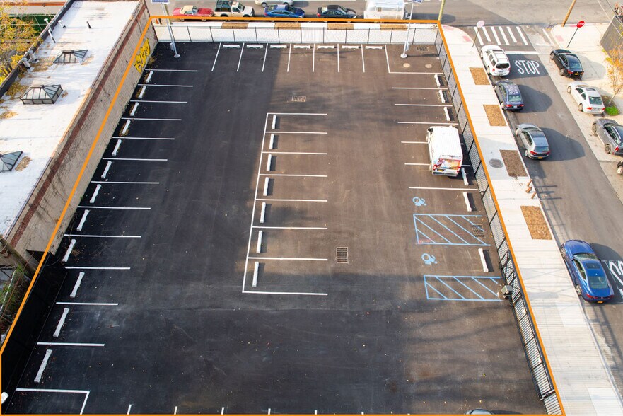 More Photos Of 139 Conover St, Brooklyn Land For Lease