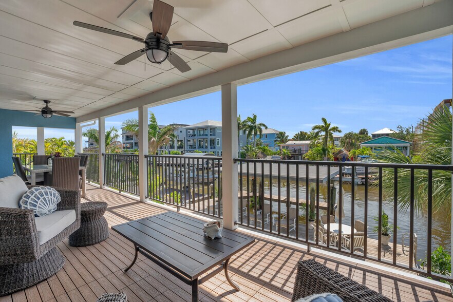 More Photos Of 218 Primo Dr, Fort Myers Beach Apartments For Sale