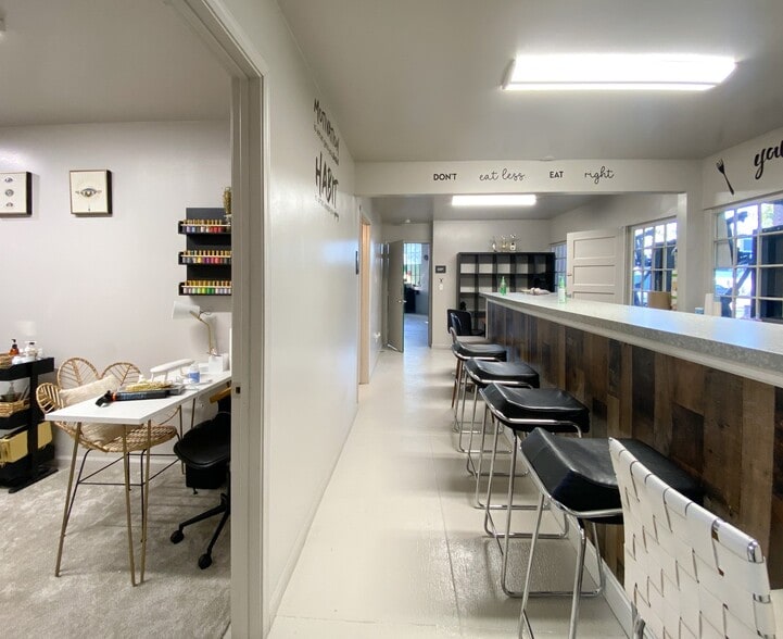 More Photos Of 2515 Seminary Ave, Oakland Health Club For Sale