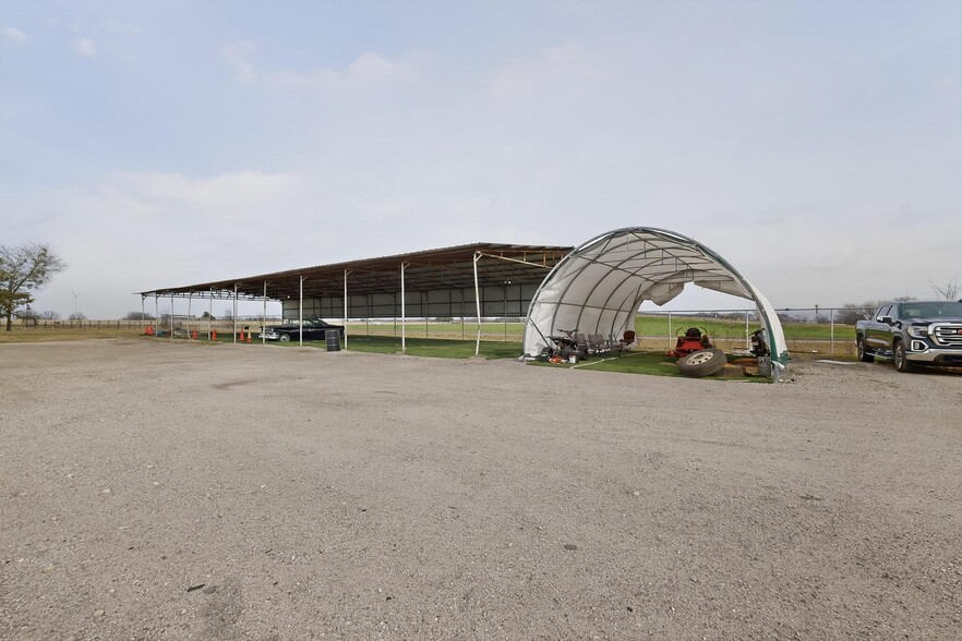 More Photos Of 700 E Main St, Richland Warehouse For Sale