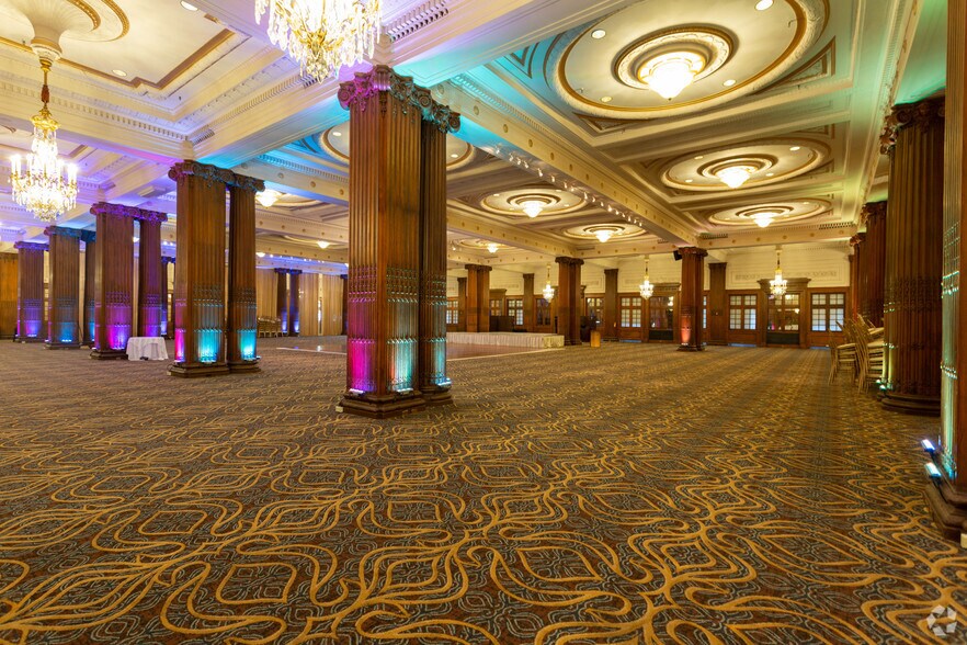 More Photos Of 100 Penn Sq E, Philadelphia Office For Lease