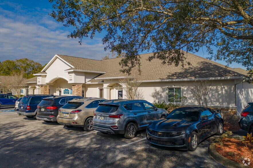 More Photos Of 6532-6536 Gunn Hwy, Tampa Medical For Lease