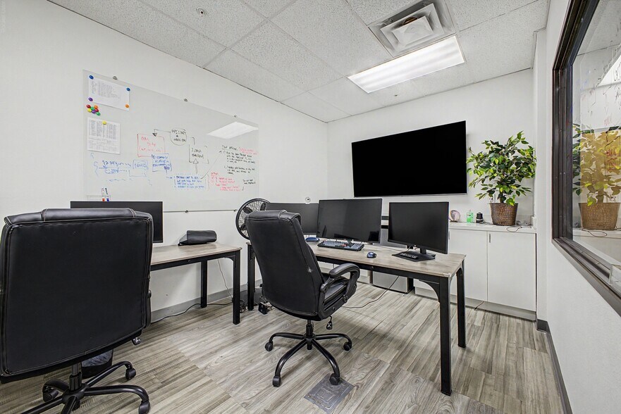 More Photos Of 2680 S Val Vista Dr, Gilbert Medical For Lease