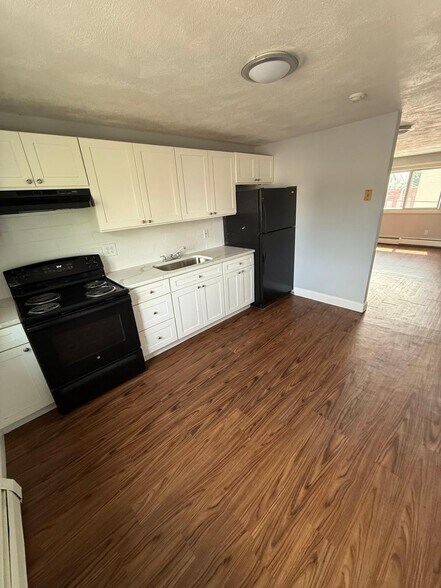 More Photos Of 9 Melton St, Pawtucket Apartments For Sale