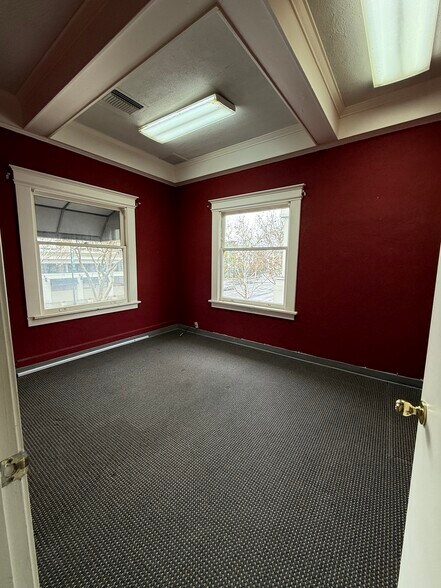 More Photos Of 79 Devine St, San Jose Unknown For Lease