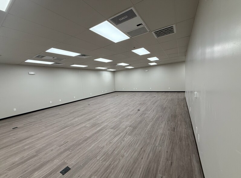 More Photos Of 9120 W Post Rd, Las Vegas Medical For Lease