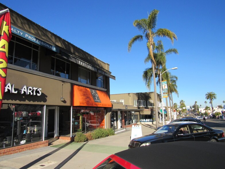 More Photos Of 7444-7470 Girard Ave, La Jolla Storefront Retail Office For Lease