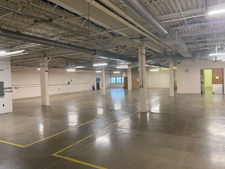 More Photos Of 343 Godshall Dr, Harleysville Warehouse For Lease