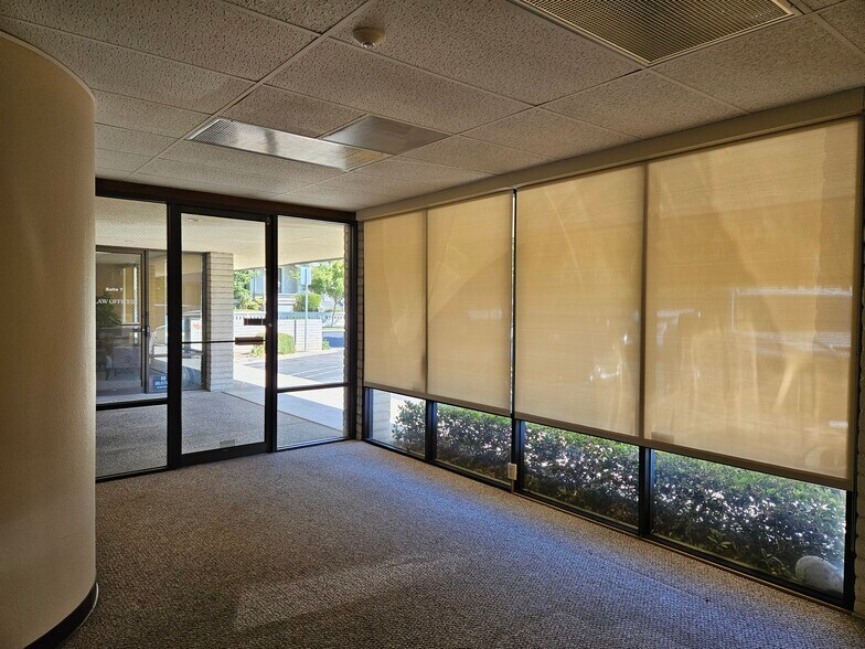 More Photos Of 909 15th St, Modesto Office For Lease