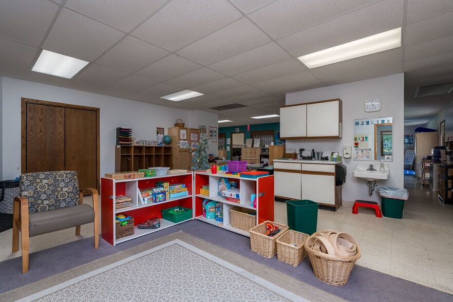 More Photos Of 1500 Edgewood Blvd, North Mankato Schools For Sale