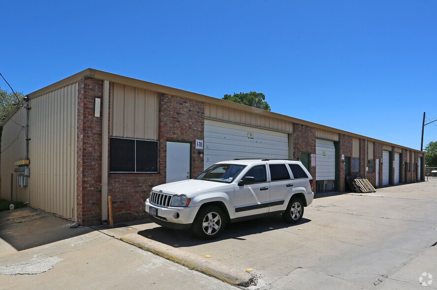 More Photos Of 13200 Pond Springs Rd, Austin Unknown For Lease