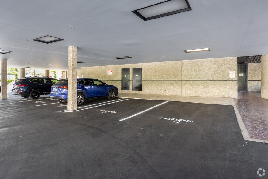 More Photos Of 4701 Von Karman Ave, Newport Beach Loft Creative Space For Lease