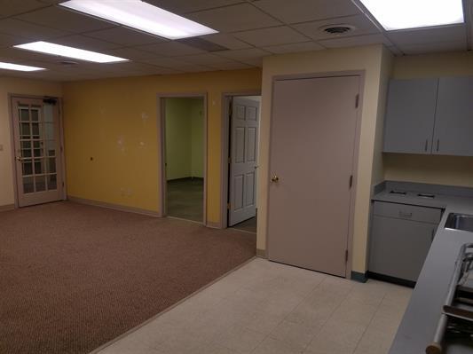 More Photos Of 1807 4th Corso, Nebraska City Office For Lease