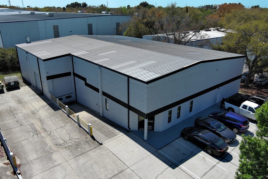 More Photos Of 6236 N 147th Ave, Clearwater Manufacturing For Lease