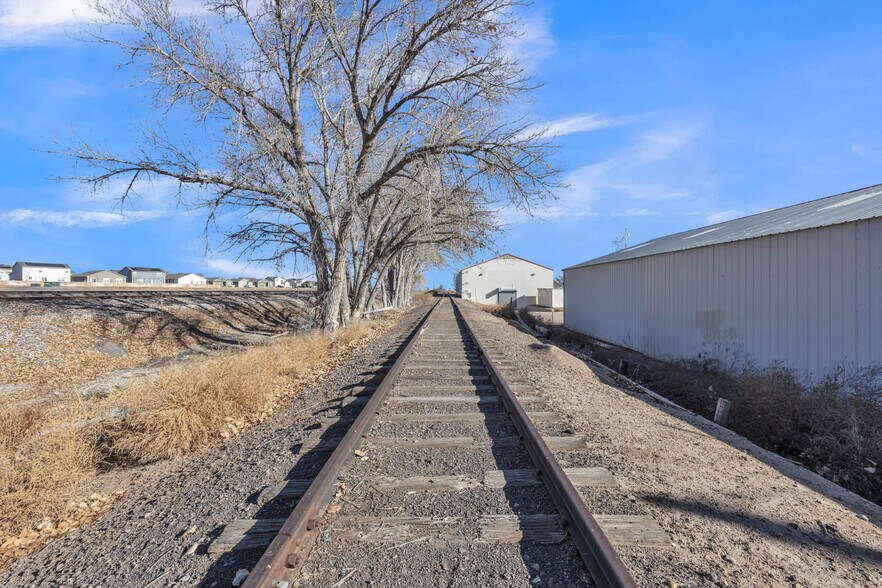 More Photos Of 525 E Railroad Ave, Keenesburg Warehouse For Lease