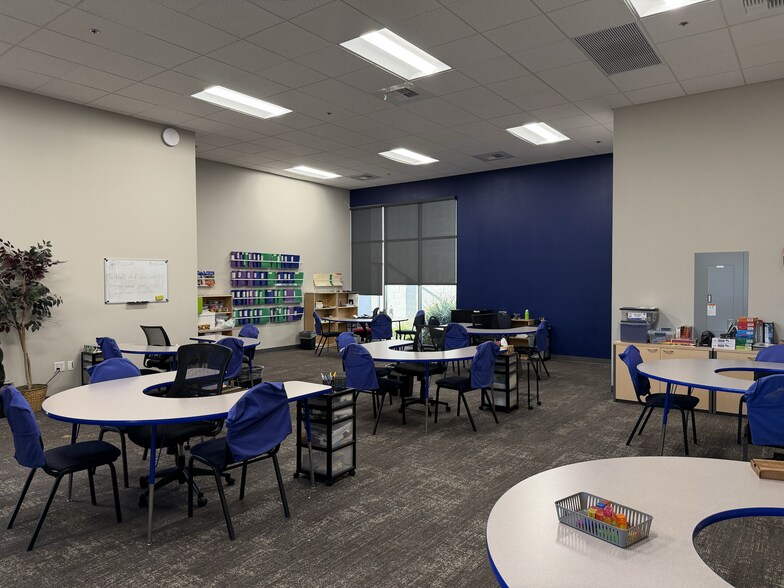 More Photos Of 1532 Standiford, Modesto Office For Lease