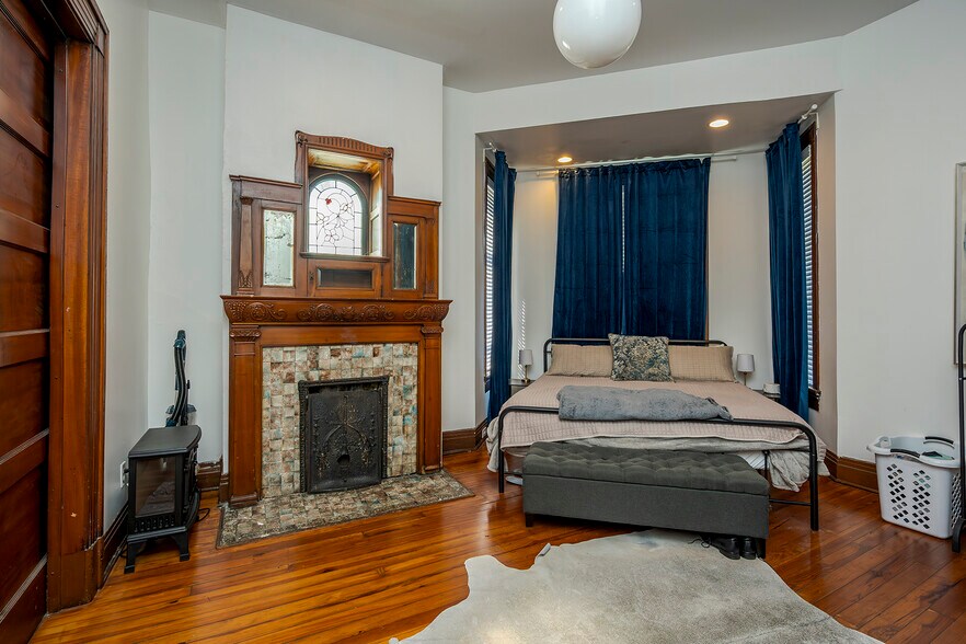 More Photos Of 199 E Loudon Ave, Lexington Office Residential For Sale