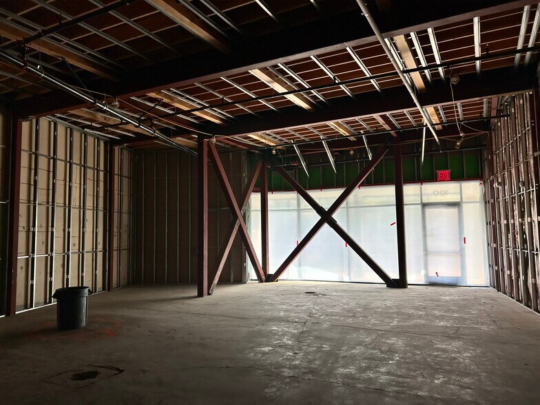More Photos Of 1500 1st St, Napa Storefront Retail Office For Lease