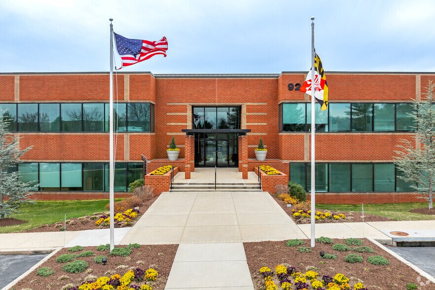 More Photos Of 92 Thomas Johnson Dr, Frederick Office For Lease