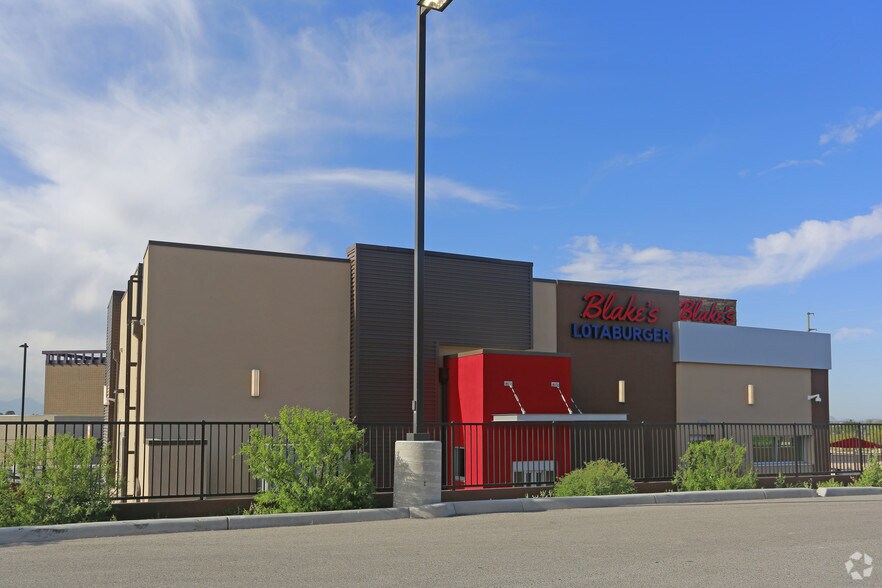 More Photos Of 3560 N Craycroft Rd, Tucson Fast Food For Lease