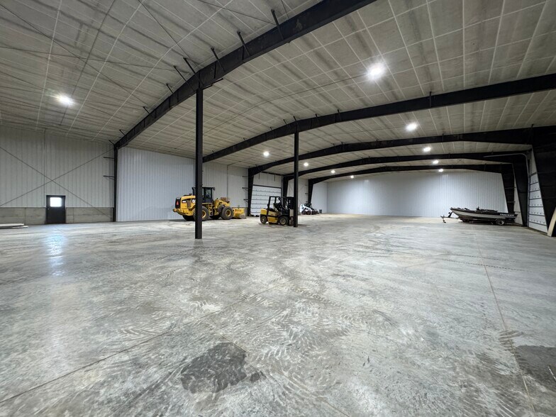 More Photos Of 414 W Industrial Rd, Canton Industrial For Lease