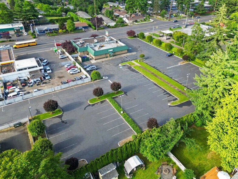 More Photos Of 17937 SE Stark St, Portland General Retail For Sale