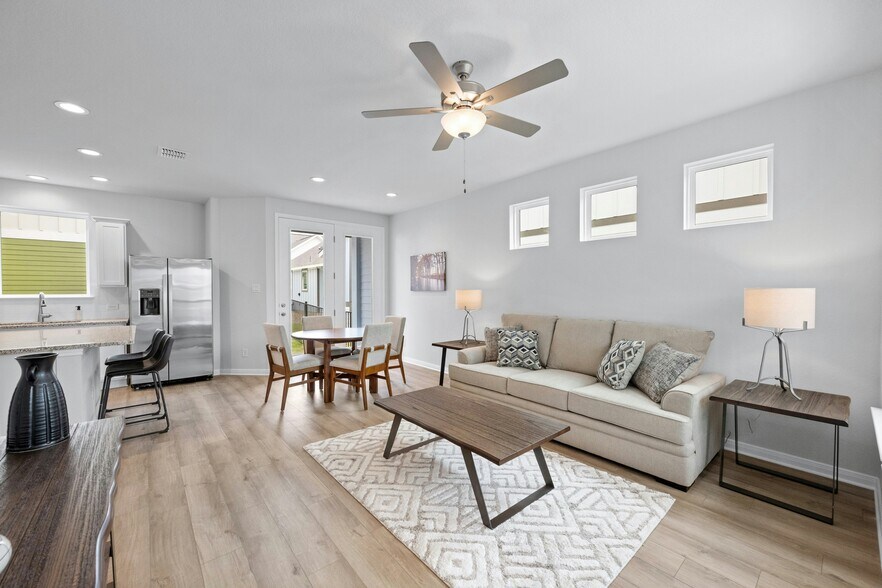 More Photos Of Garten Haus at Solms Landing, New Braunfels Specialty For Sale