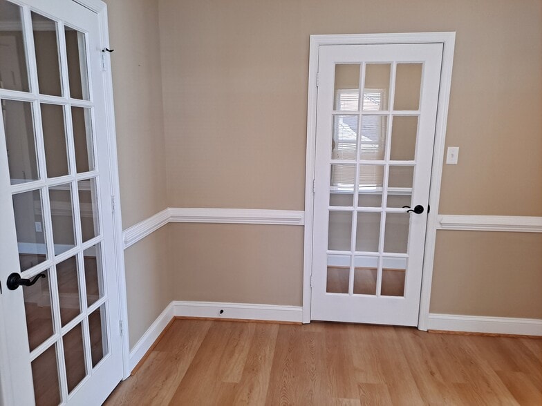 More Photos Of 763 J Clyde Morris Blvd, Newport News Office For Lease