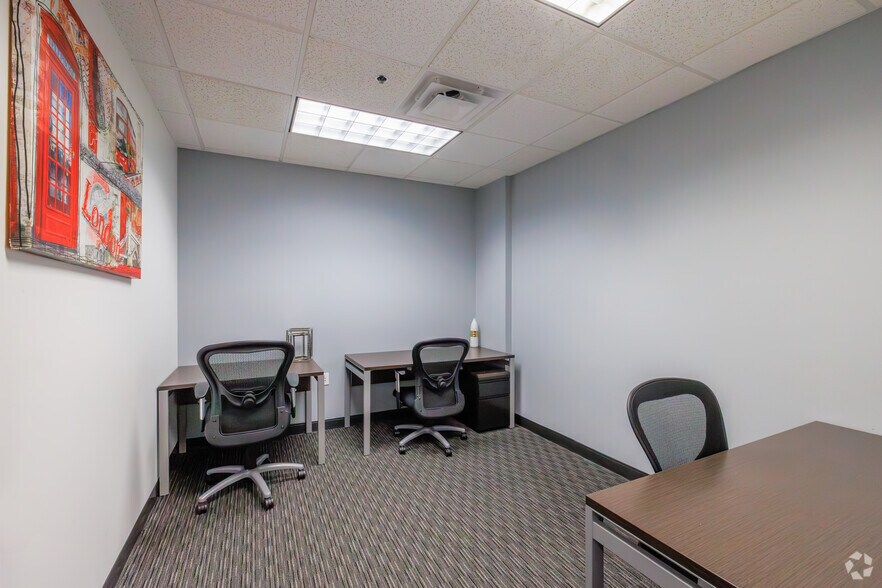 More Photos Of 500 Marquette Ave NW, Albuquerque Coworking Space