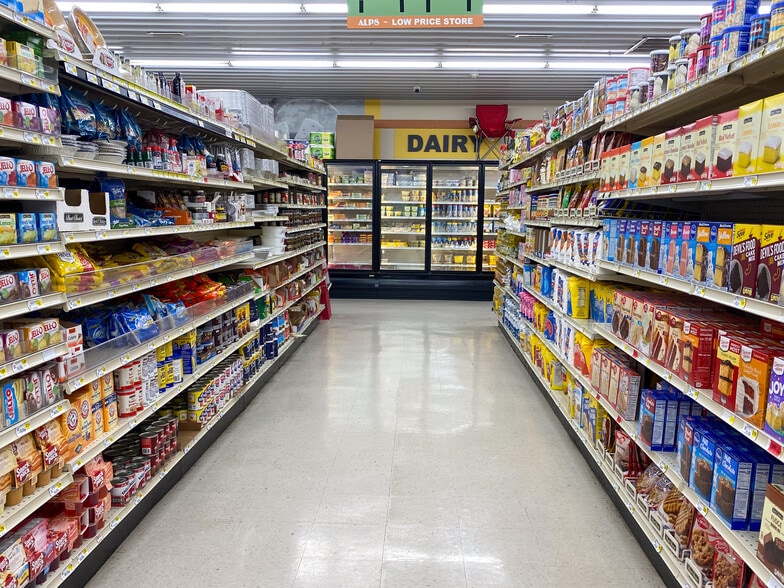 More Photos Of 25817 State Hwy 64, Pittsburg Supermarket For Sale