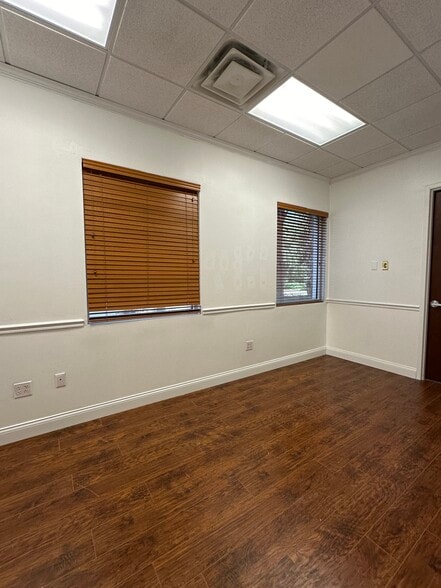 More Photos Of 6000 Turkey Lake Rd, Orlando Medical For Lease