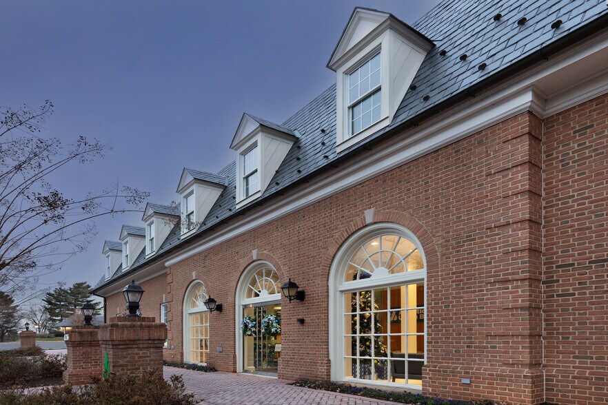 More Photos Of 17735 Georgia Ave, Olney Office For Sale