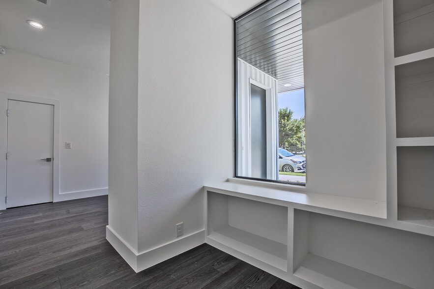 More Photos Of 4322 Roseland Ave, Dallas Apartments For Sale