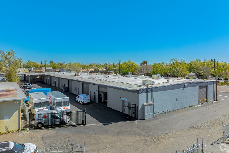 More Photos Of 4865 Pasadena Ave, Sacramento Flex For Lease
