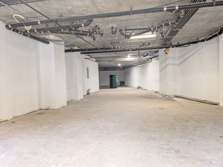 More Photos Of , Rego Park Multifamily For Sale