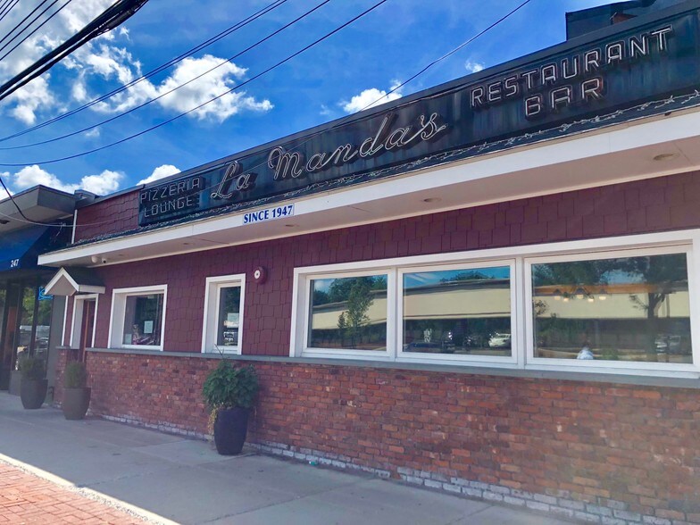 More Photos Of 237-247 Tarrytown Rd, White Plains Storefront For Lease