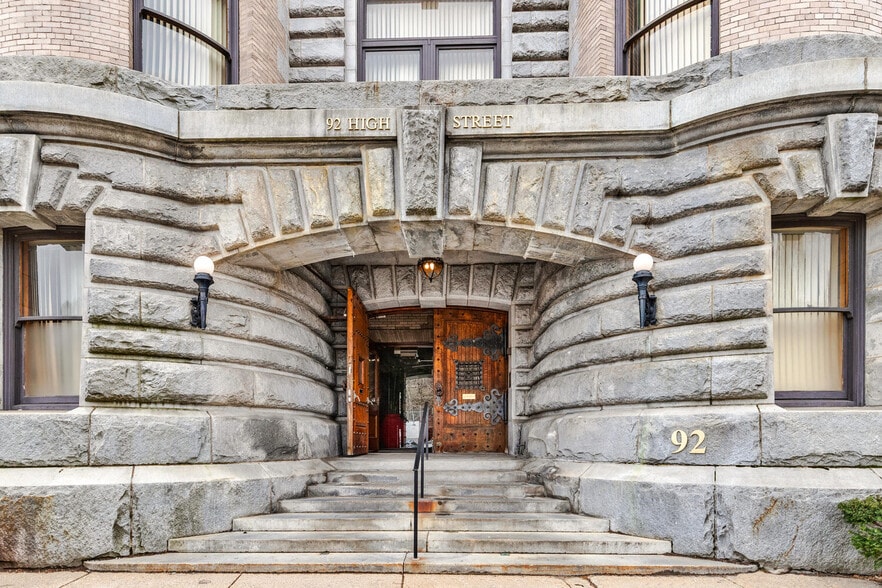 More Photos Of 92 High St, Medford Medical For Sale
