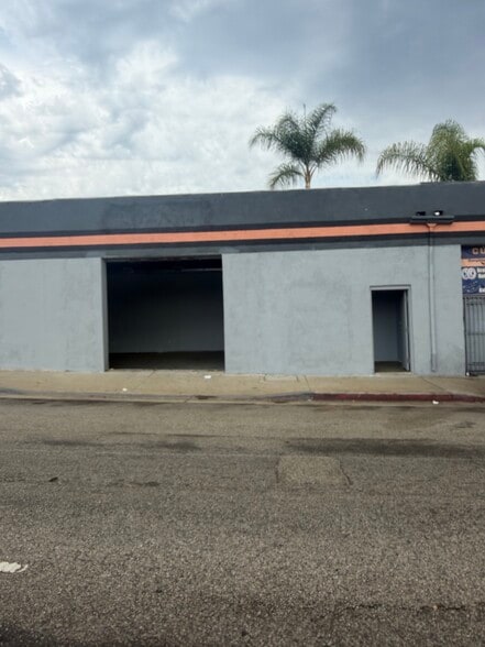 Primary Photo Of 5344-5356 Cahuenga Blvd, North Hollywood Storefront Retail Office For Lease