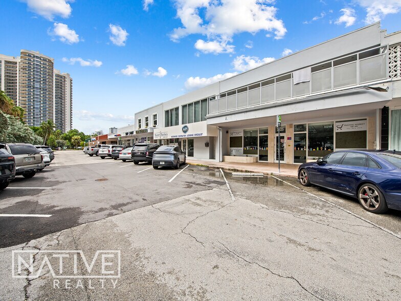 More Photos Of 3425 Galt Ocean Dr, Fort Lauderdale Storefront Retail Office For Lease