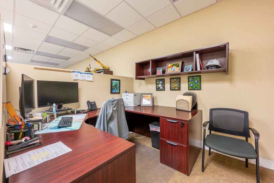 More Photos Of 6380 Phillips Hwy, Jacksonville Office For Lease
