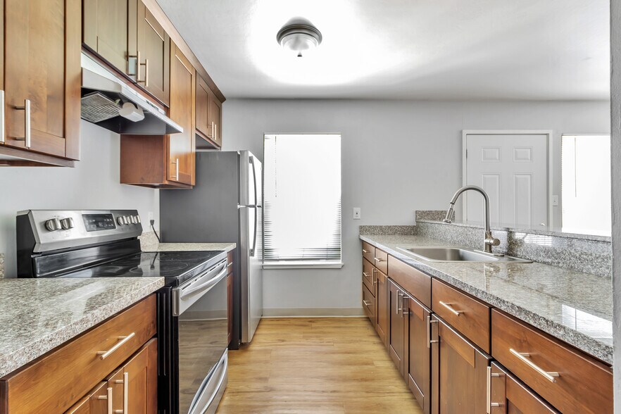 More Photos Of 1626-1654 Dwight Way, Berkeley Apartments For Sale