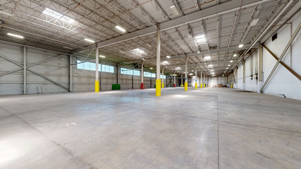 More Photos Of 5300 Crosswind Dr, Columbus Manufacturing For Lease