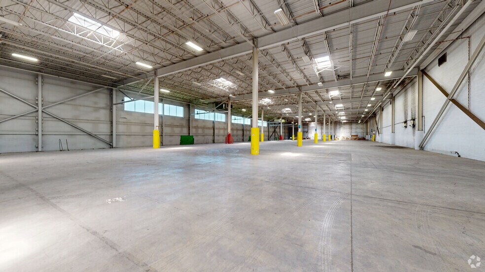 More Photos Of 5300 Crosswind Dr, Columbus Manufacturing For Lease