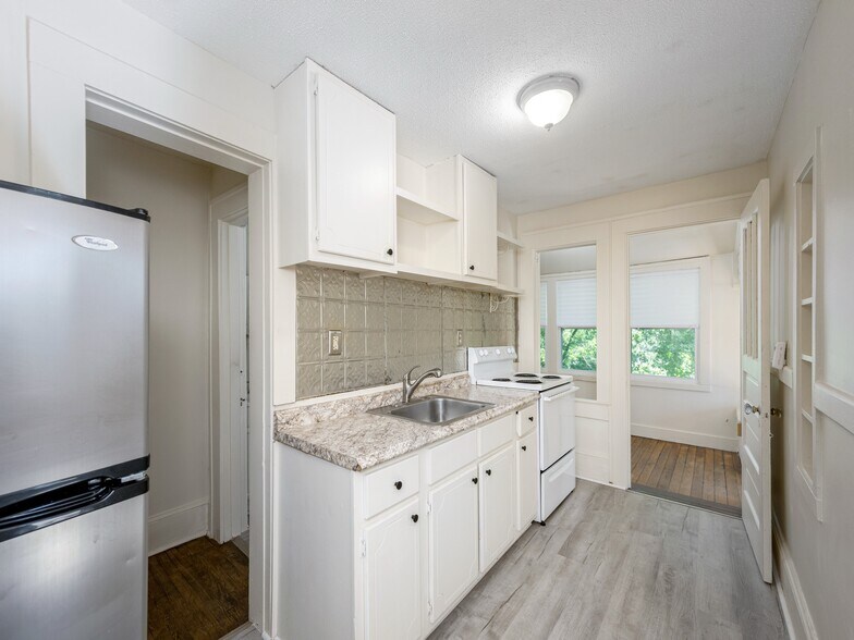 More Photos Of 891 Haywood Rd, Asheville Apartments For Sale