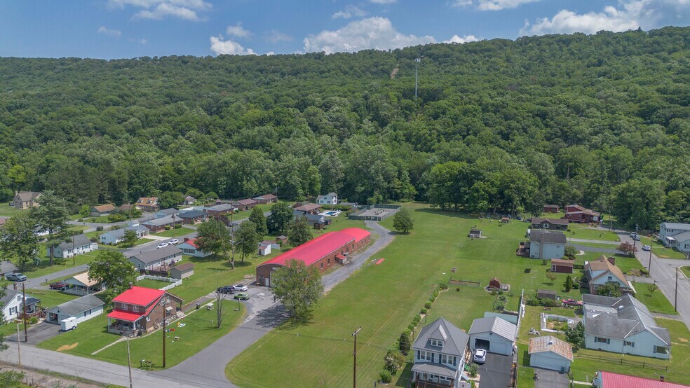 More Photos Of 612 Braddock Ave, Lavale Flex For Sale