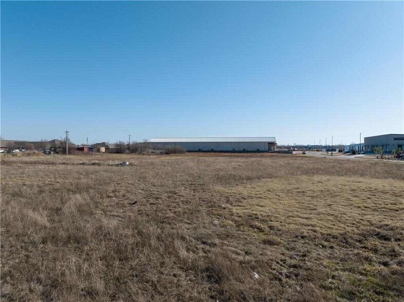 More Photos Of Hundred Oaks (Lots 1A 1B 1C), Edmond Land For Sale