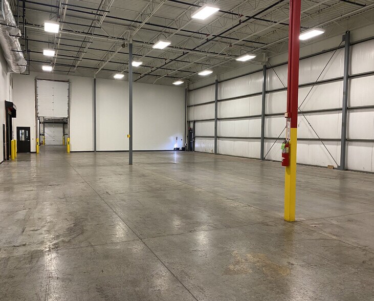 More Photos Of 2148 Depot St, Holt Manufacturing For Lease