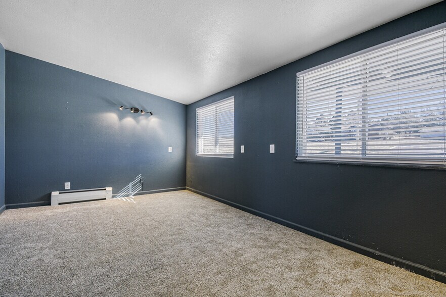 More Photos Of 8221 Bradburn Dr, Westminster Office For Sale