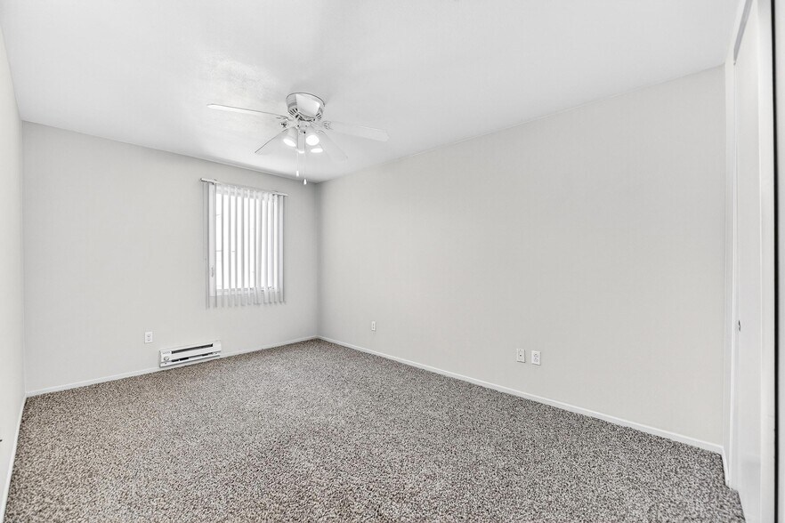 More Photos Of 900 F St, San Diego Apartments For Lease