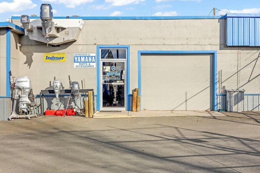 More Photos Of 1810 SW Highway 97, Madras Auto Dealership For Sale